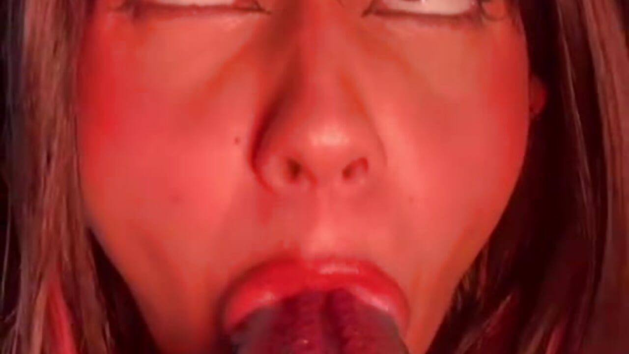 SUCKING MY DILICIUS DILDO AND MAKING AHEGAO FOR U - AURORA_BLOOM_CR主播的视频