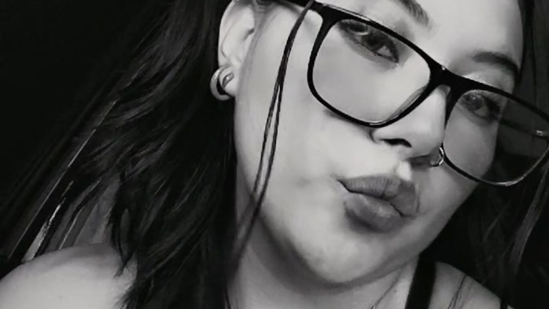 Kiisses 🥰– Lismar_fire kameramodell videója