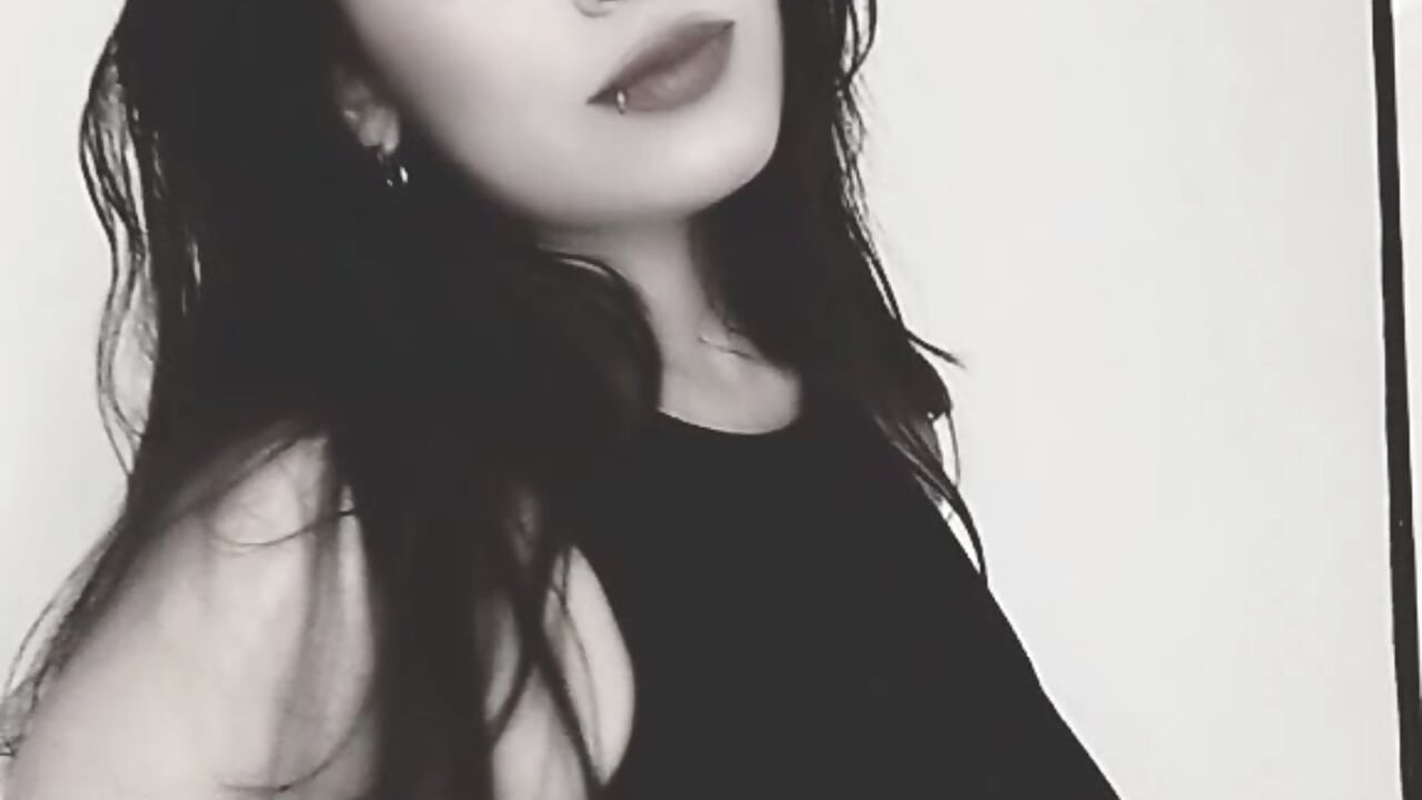 Muaaa🍓🍇 – video modela na kameri DollInk_