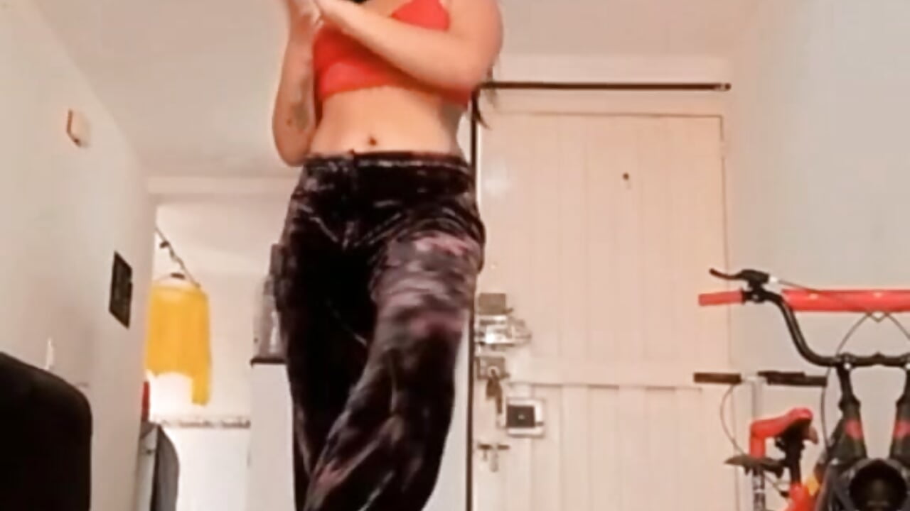 Dancing - video by DollInk_ cam model