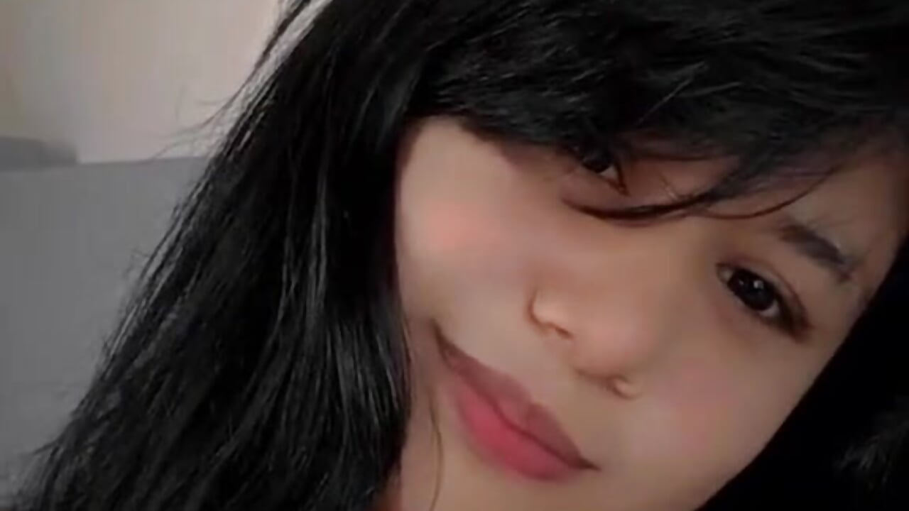 WhatsApp Video 2026-02-10 at 9,26,49 PM – video modela na kameri kandyerd