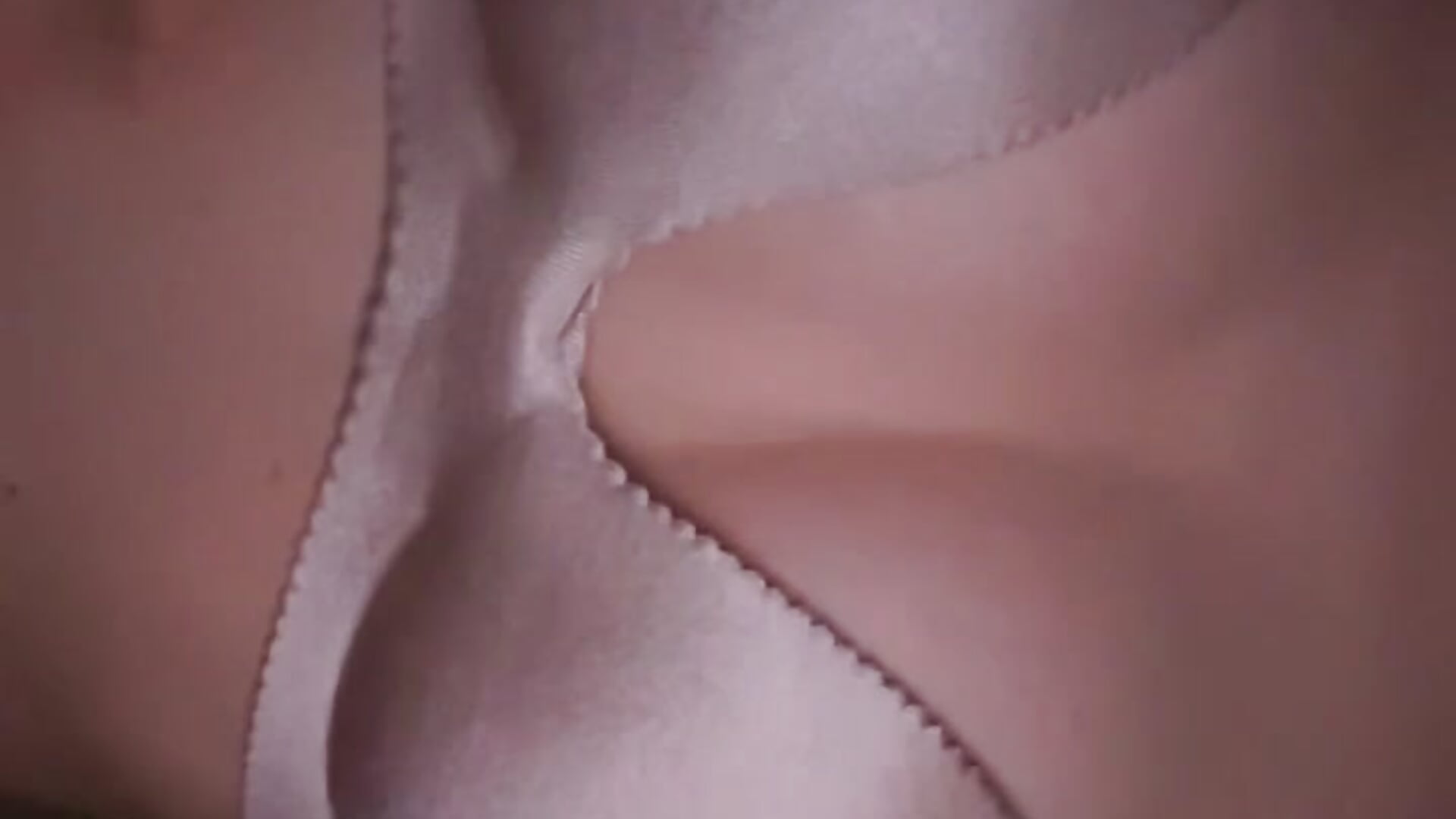 short bra play – видео вебкам-модели lovelivlust