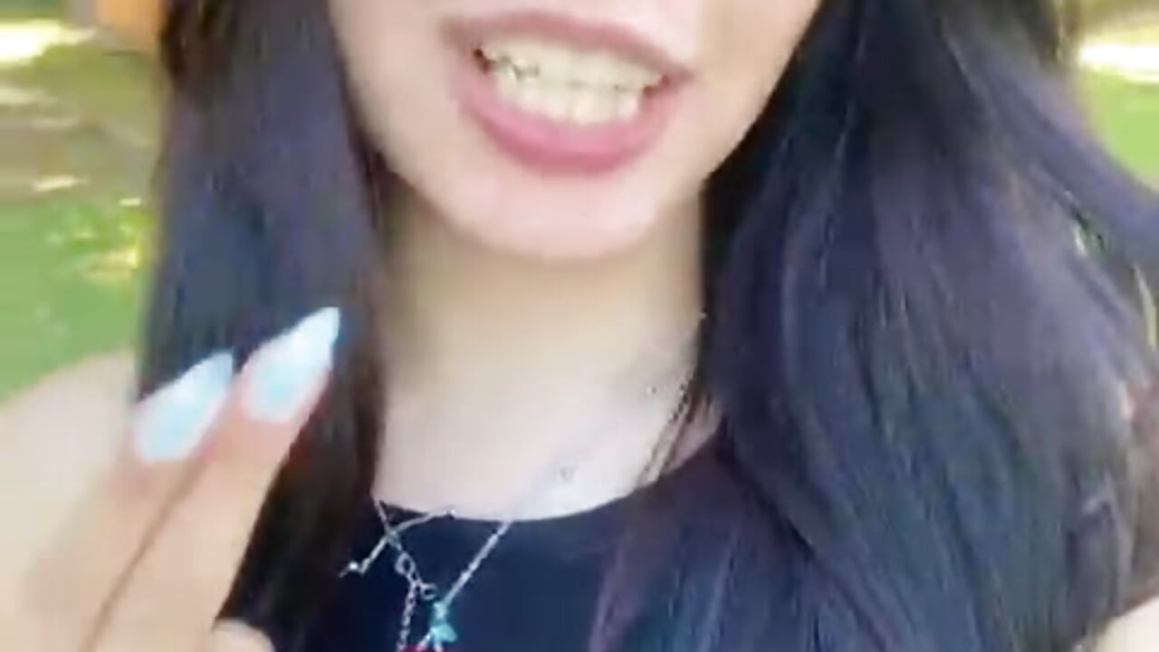 WhatsApp Video 2026-02-02 at 14,48,56 - video oleh violetazein7 kamera model