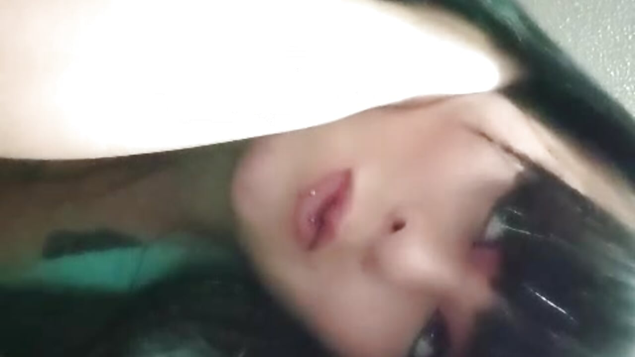 IM VALERY - video của người mẫu cam VA_LERY