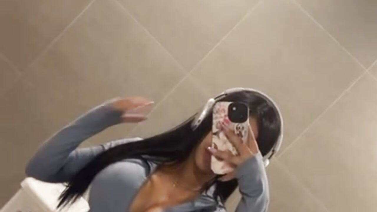 GYM🏋🏽‍♀️ - วิดีโอโดย vaelina_angels โมเดลแคม