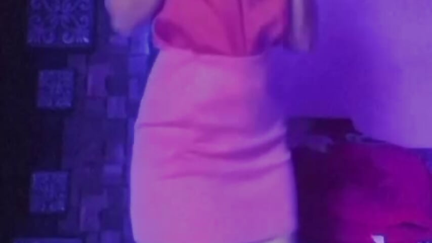 1000126134 - Vídeo de its-sarika01, modelo de vídeos