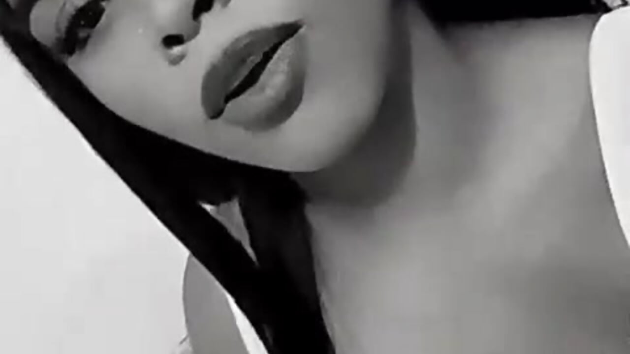 Hi my love 😈 - video od modelky/modela Karlaasm