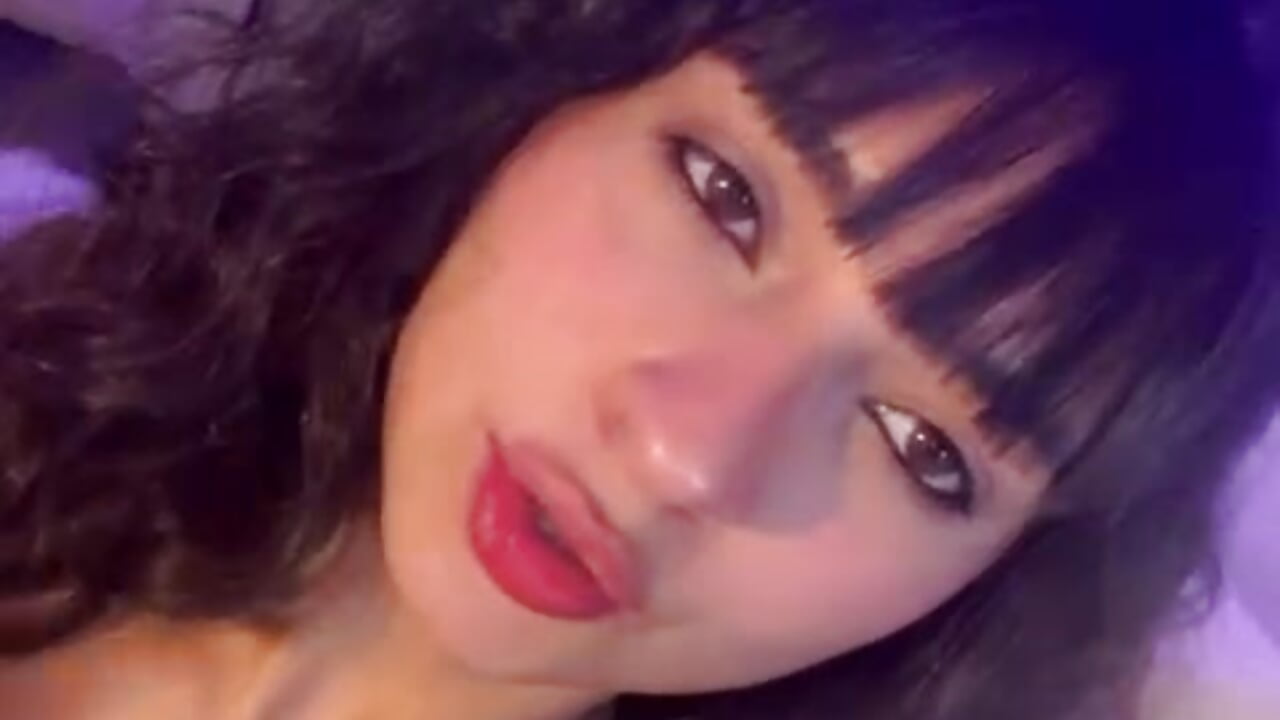 💜🔥🔥 – video od webkamerové modelky Aurora_Ellis_