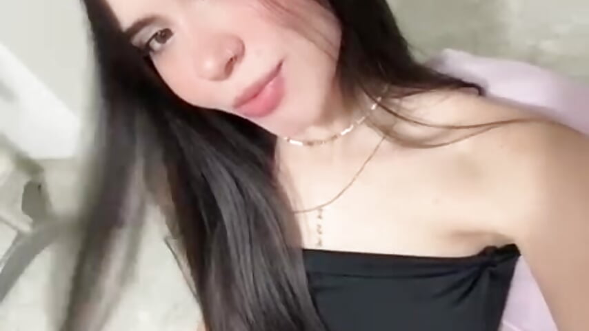 🎀 - video oleh model kamera eva_swan_