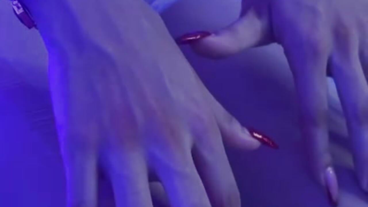 WhatsApp Video 2026-02-13 at 5,41,39 PM - video od modelky/modela amy-dexter-