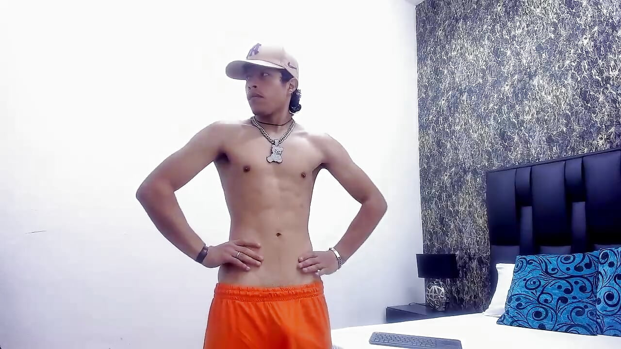 Трендове відео  1524 вебкаммоделі Escanor_Hot