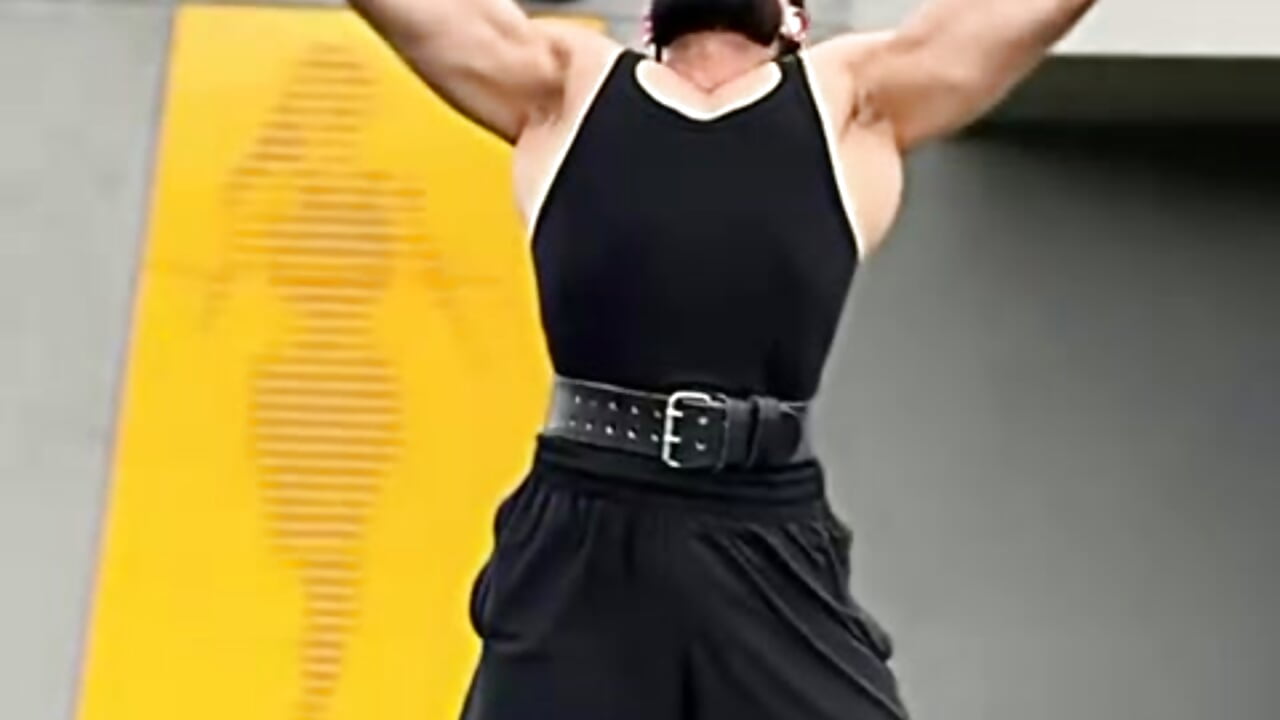 SPORT - βίντεο μοντέλου BENEDIICK