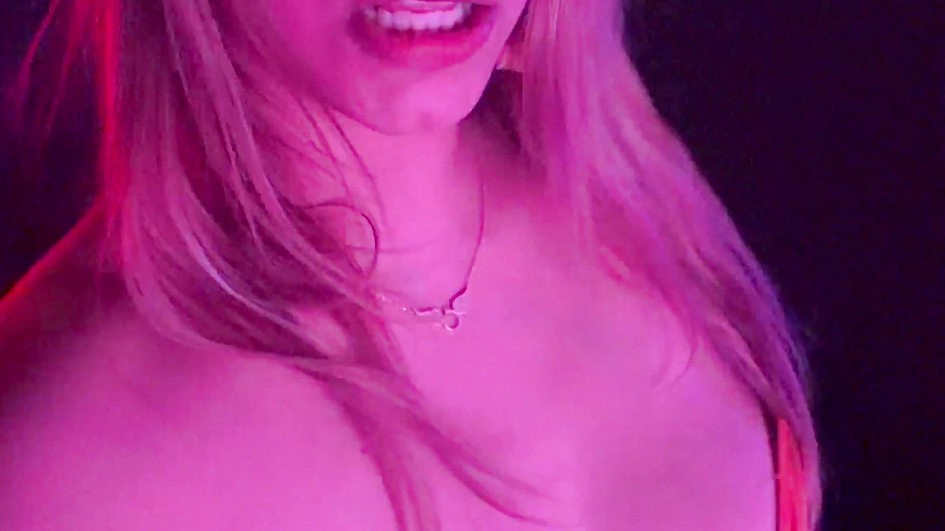 IMG_1044– Konny0511 kameramodell videója