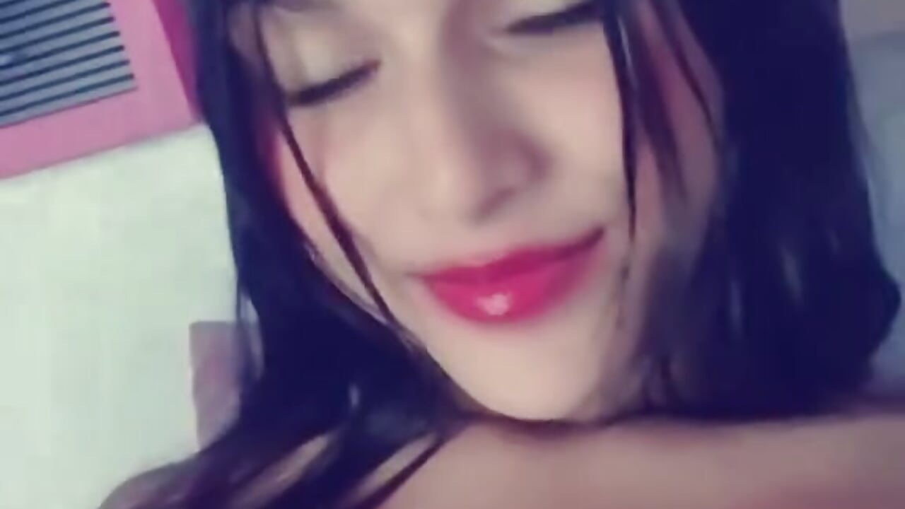 la. bebecita - video by jm94gu cam model