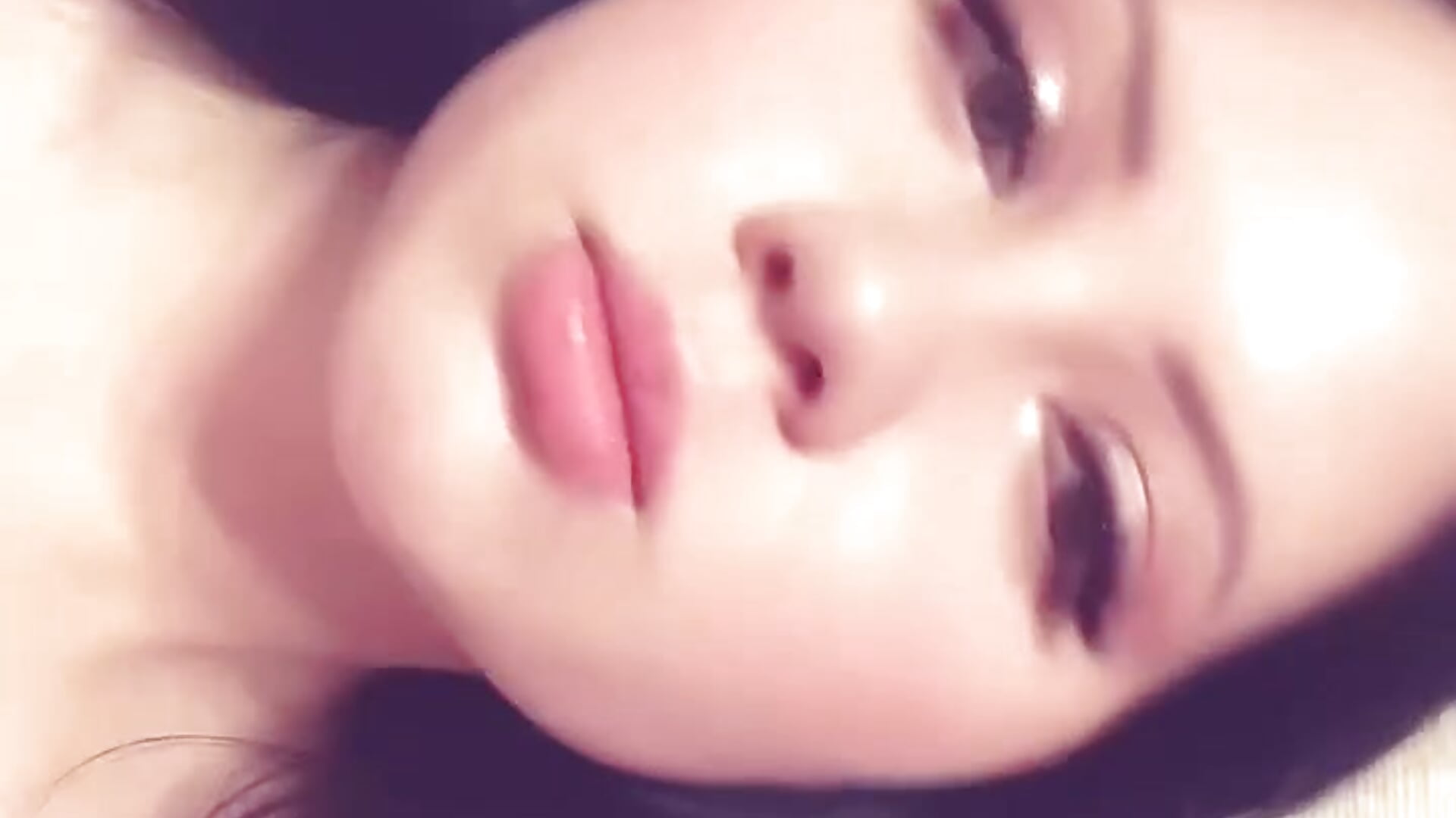 me - video của người mẫu cam Mili_Lumi