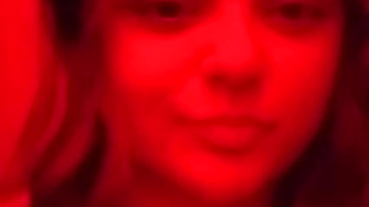 LIFE IN RED - video av AzaraOnyx cam-modell