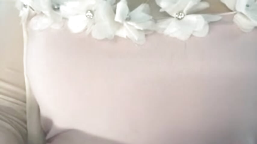 79268407568__9A60BDD3-8AC9-4C47-958A-E867AF7078A9 - video oleh XIAXIA66 kamera model