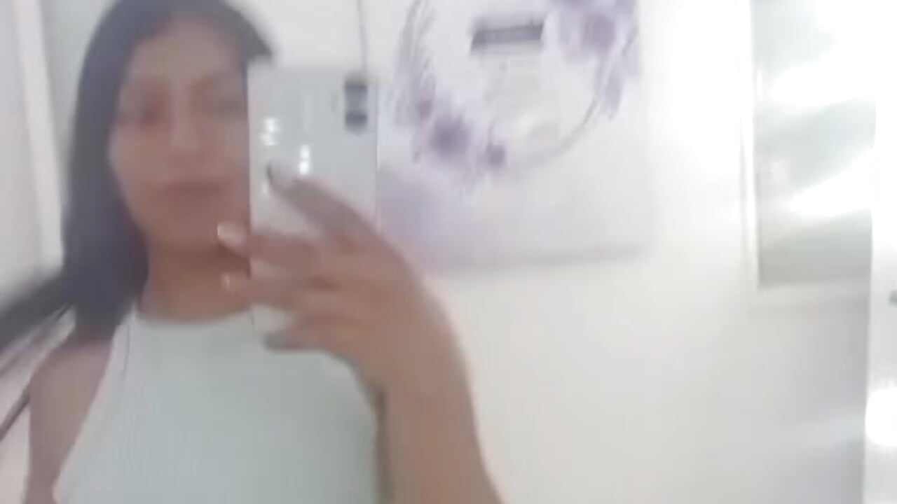 profile-intro-video-1771427747 - video od modelky/modela alanah_carter