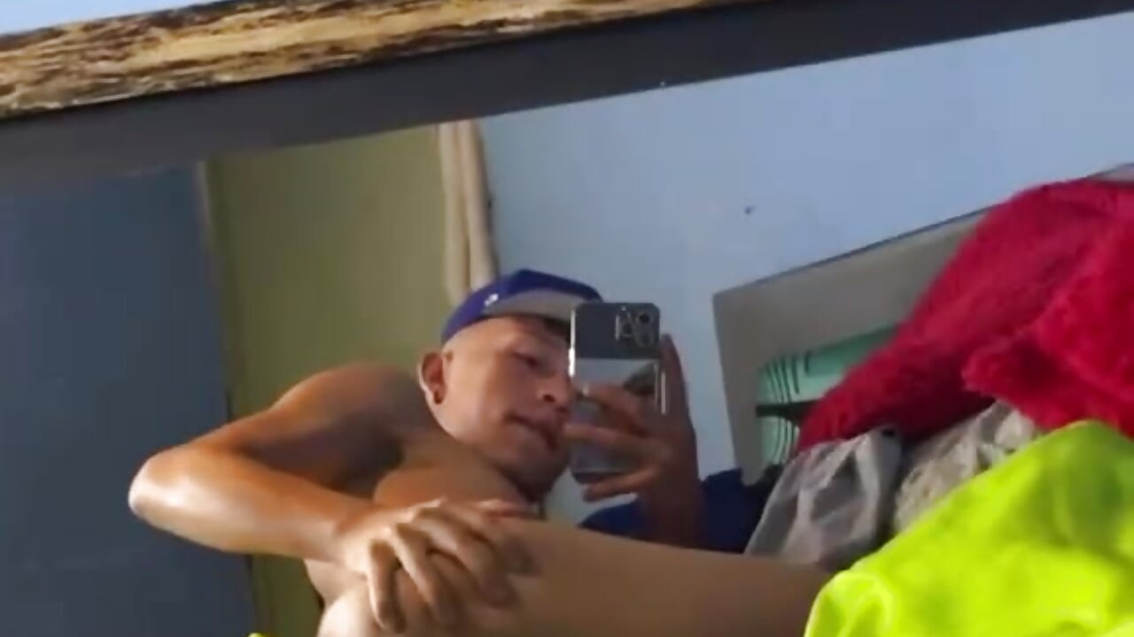 View of my hot hole - video của người mẫu cam NicoKnight