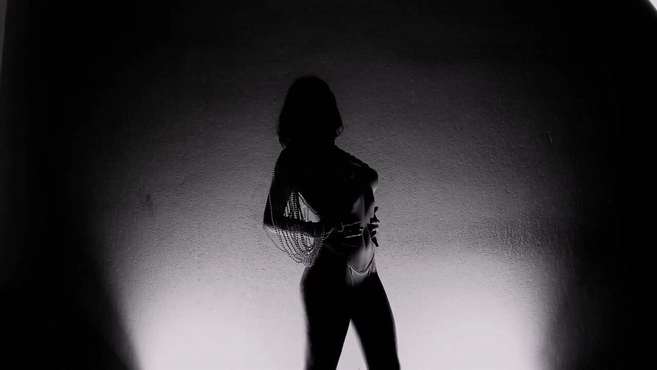 ⚫(◕‿◕)⚪– MaraaSwan kameramodell videója