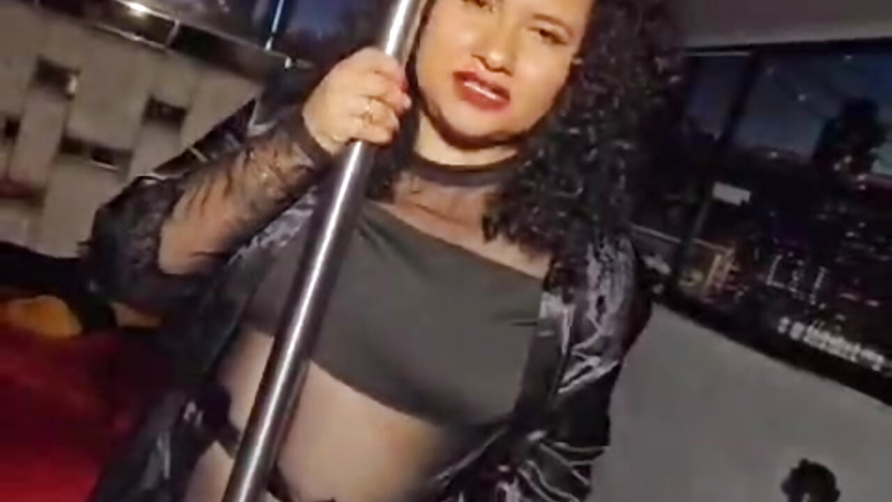 sexy mis Candyy – video af Miss_Candyy cam-model