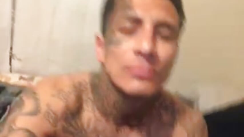 Tattoos - วิดีโอโดย freaknine69 โมเดลแคม