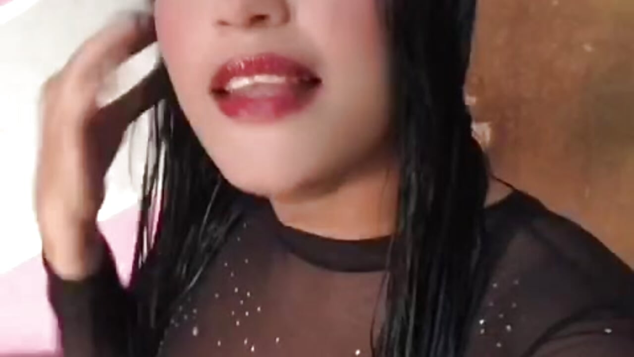 WhatsApp Video 2026-02-12 at 9,41,30 PM – video od webkamerové modelky Isabela026