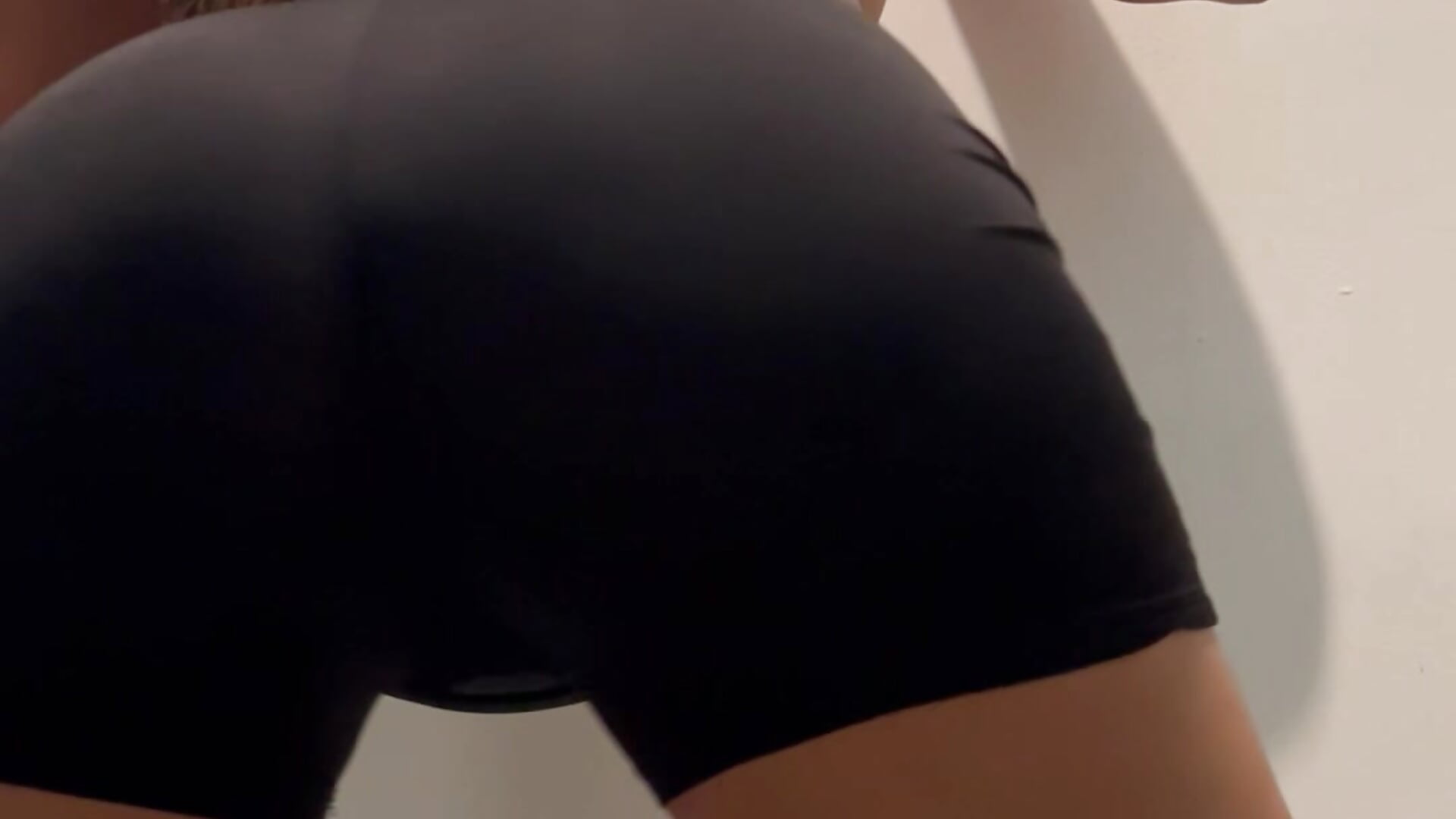 Algo de lo que me gusta hacer 🤫– ludmila_x kameramodell videója