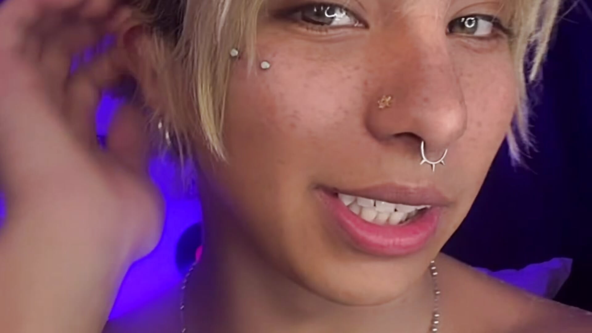 prince_oliverr kamerás modell  2174. kiemelt videója