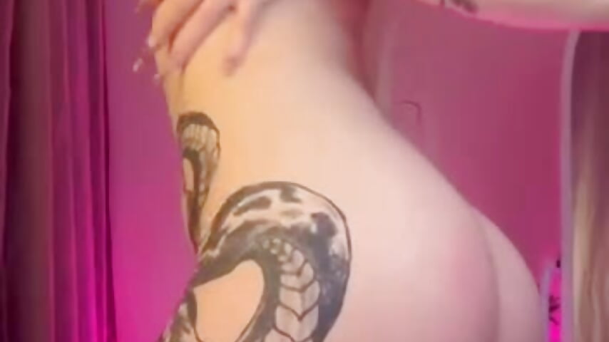 Body - vídeo de la modelo de cam Laura_CollinsS