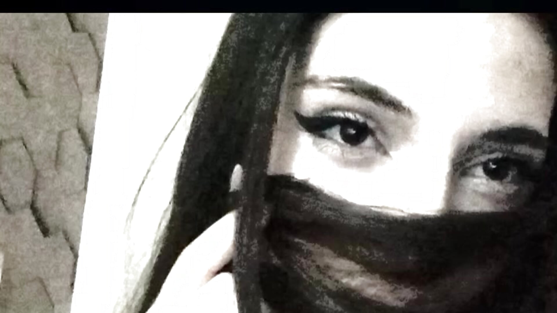 video_2026-02-15_00-45-42 – video modela na kameri Blissmissataeses