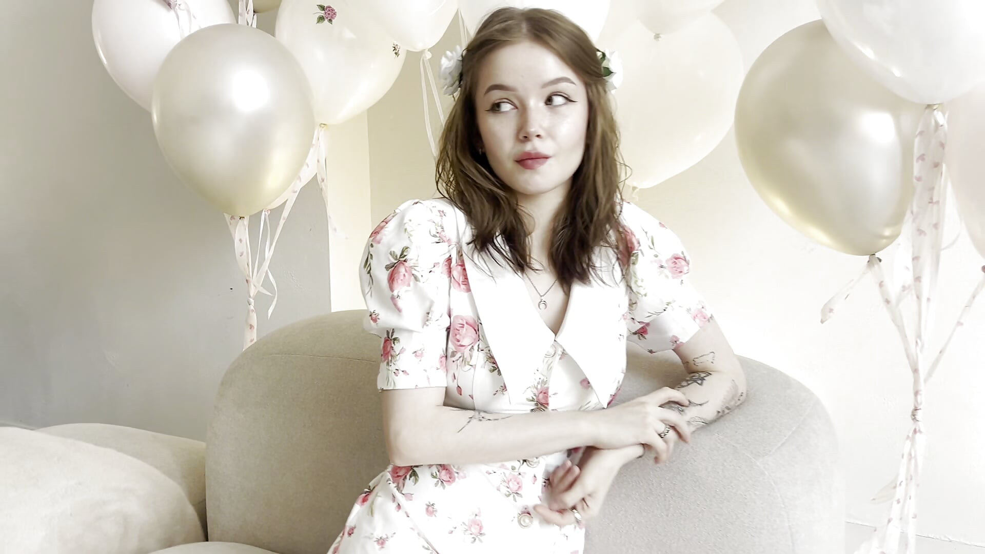 meow🎀 - video by Violetta__Dreams cam model