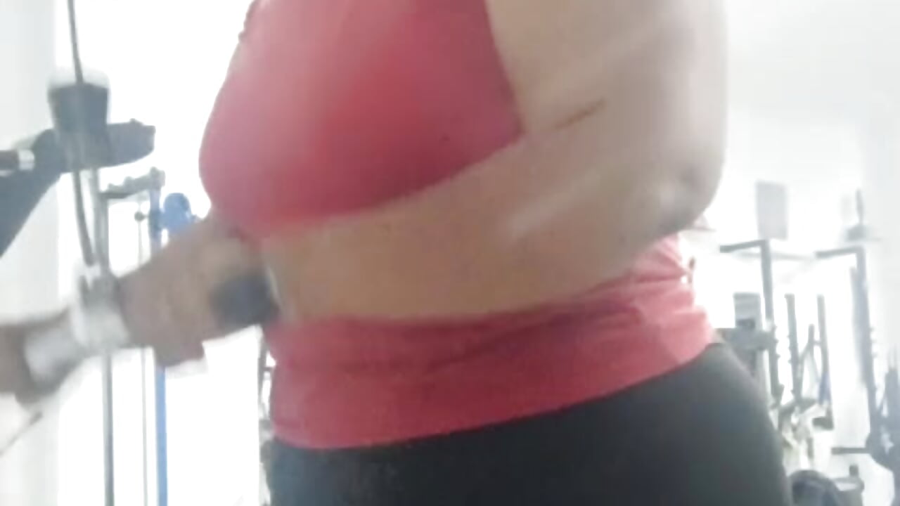 A demanding workout but I go at my own pace! support me in my process and like it 👍🏾 - Nailha1主播的视频