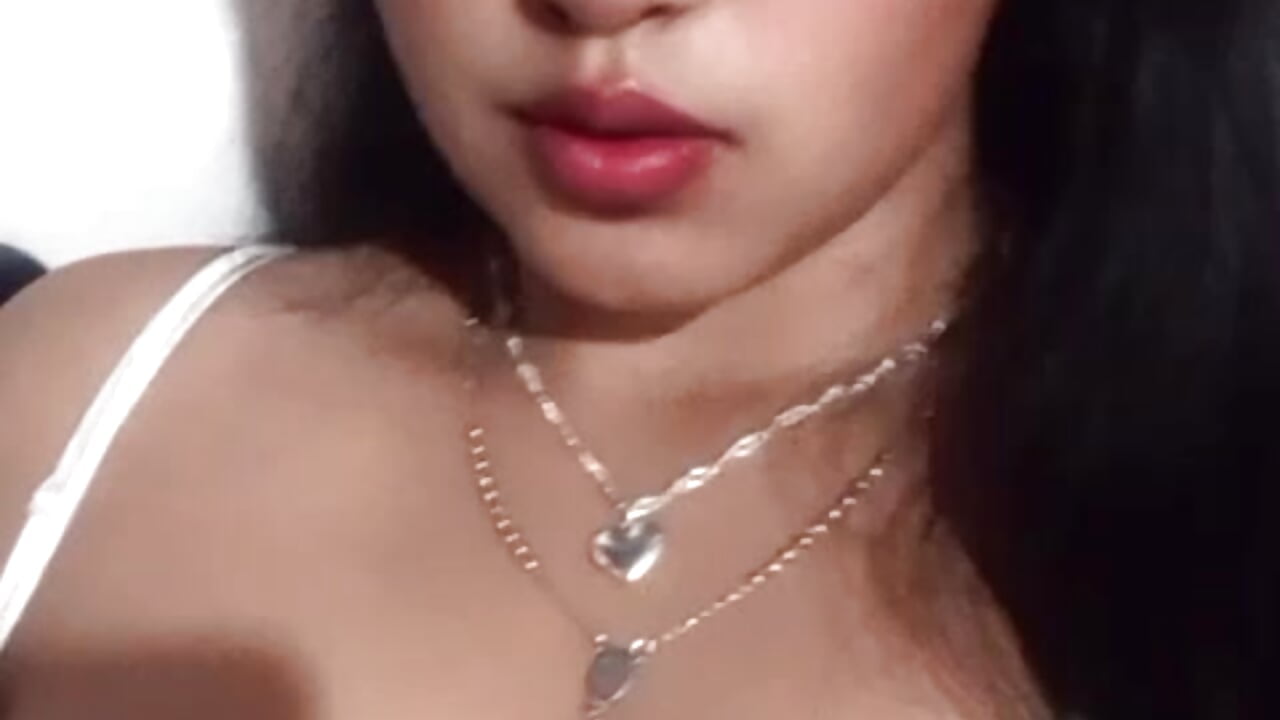 Hello guys welcome – видео вебкам-модели Iris_Laus