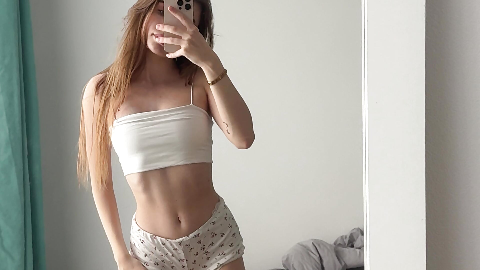 My sweet shapes :3 - video od modelky/modela SiennaGimmeMore