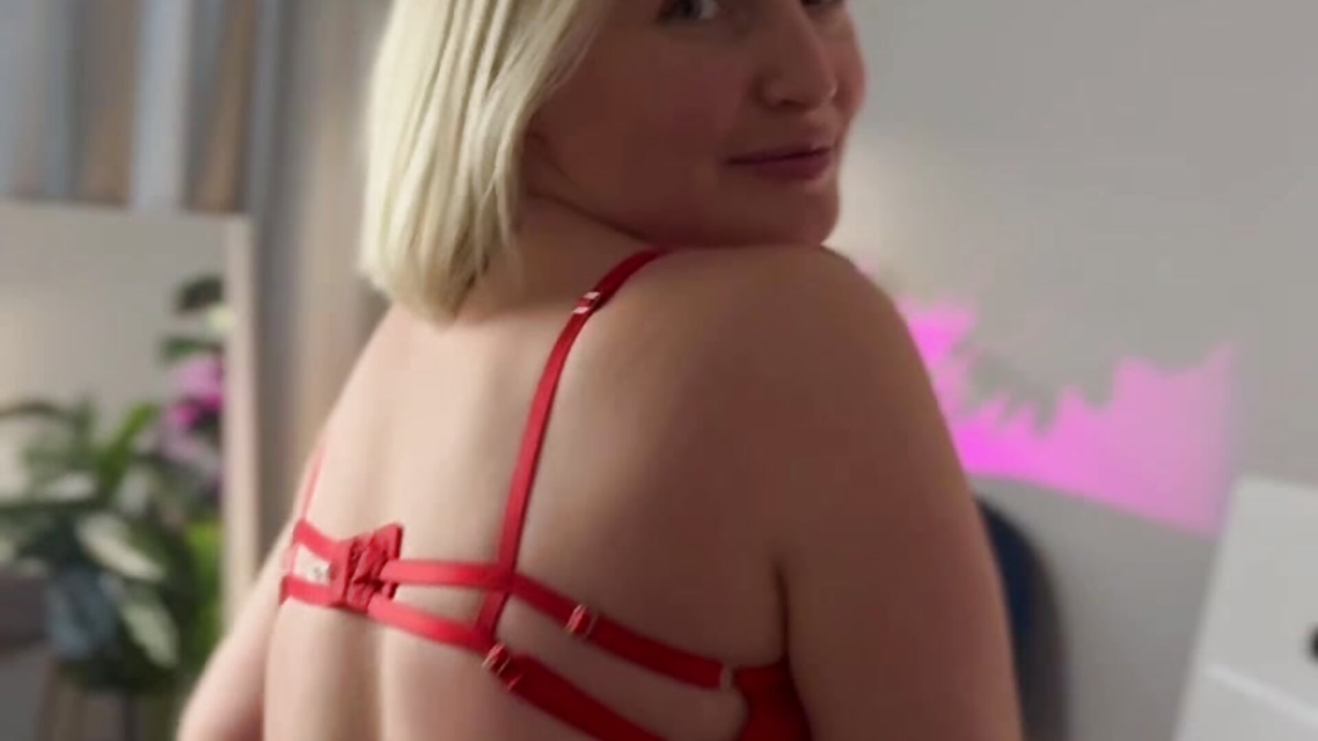 Hey sexy😋💕 - vídeo de MonikaFoxys modelo de câmara