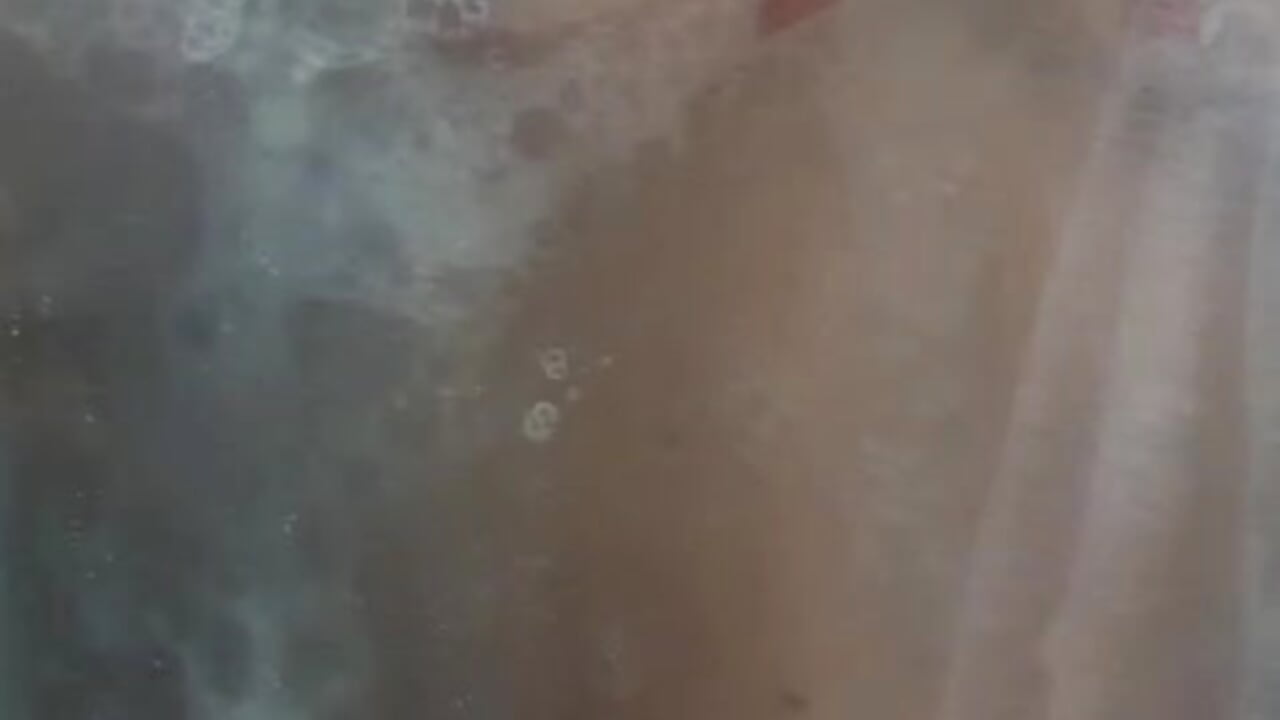 doccia - vídeo de la modelo de cam luanahot1