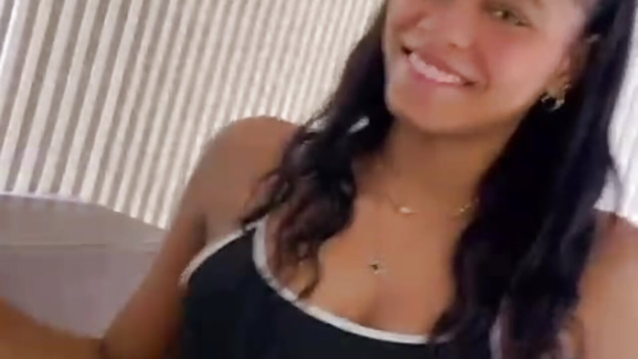 Me 💋 – видео вебкам-модели Heidygonzales