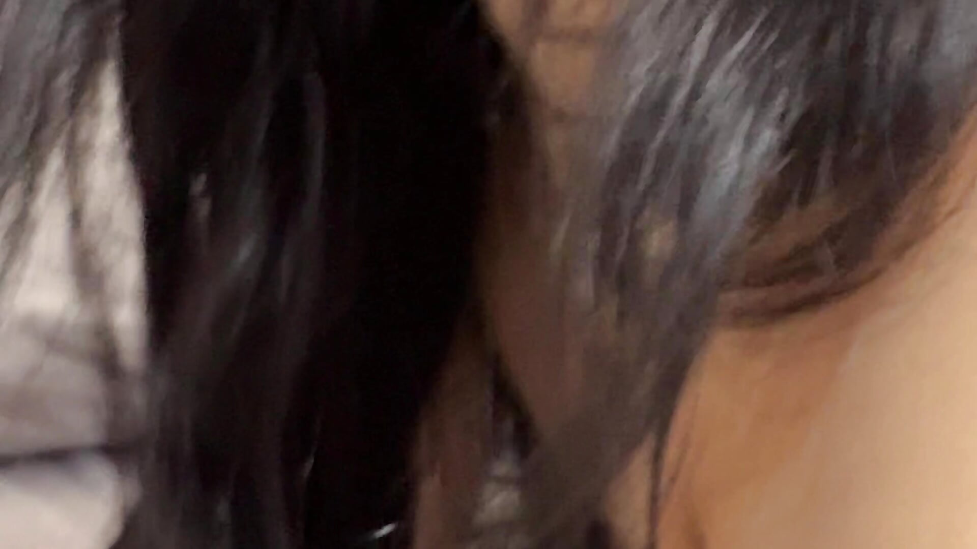 My name is Andrea. Simply call me Caro. – видео вебкам-модели andrea_carocaro