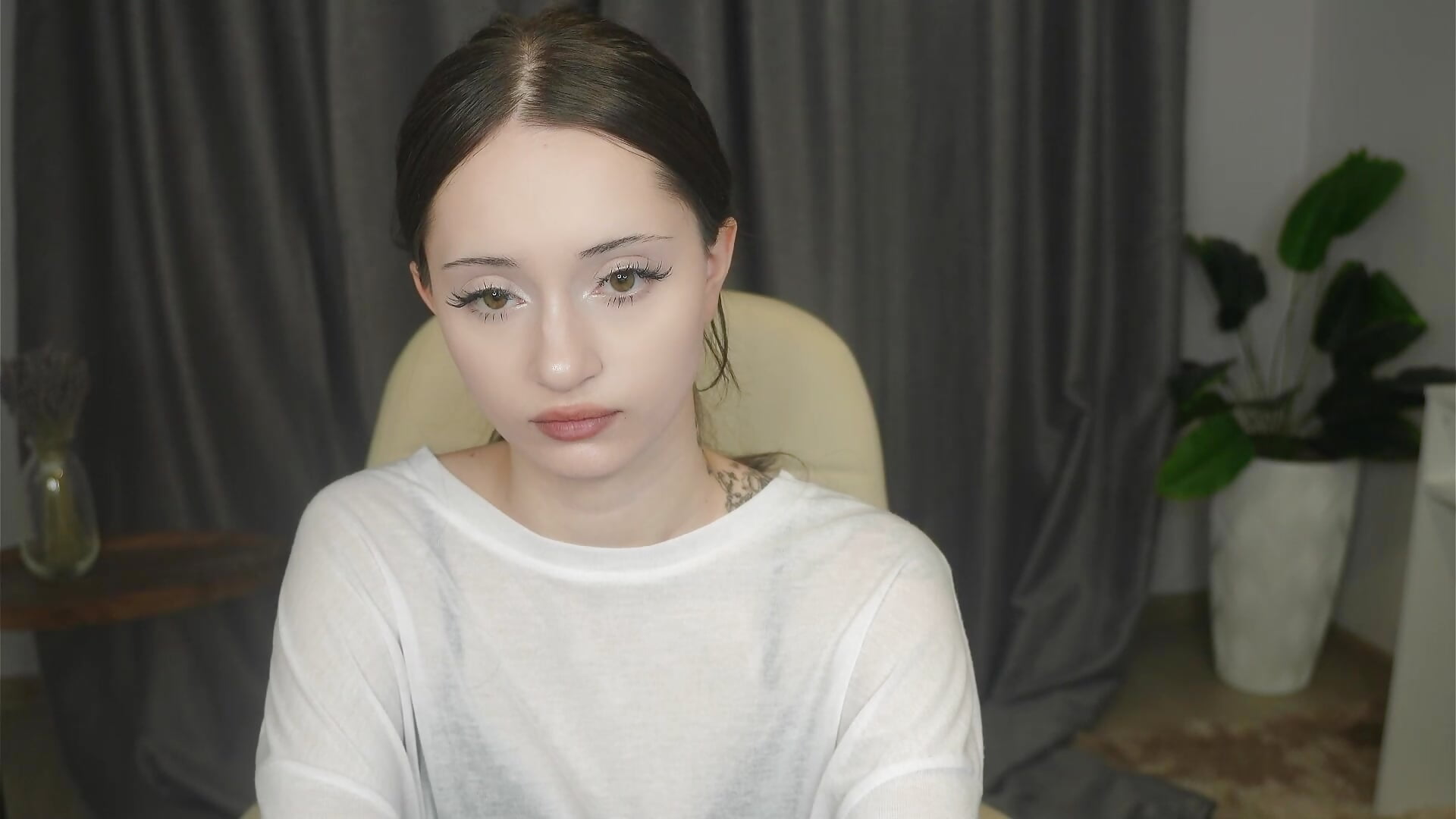 First day^^ - βίντεο μοντέλου JinAllers