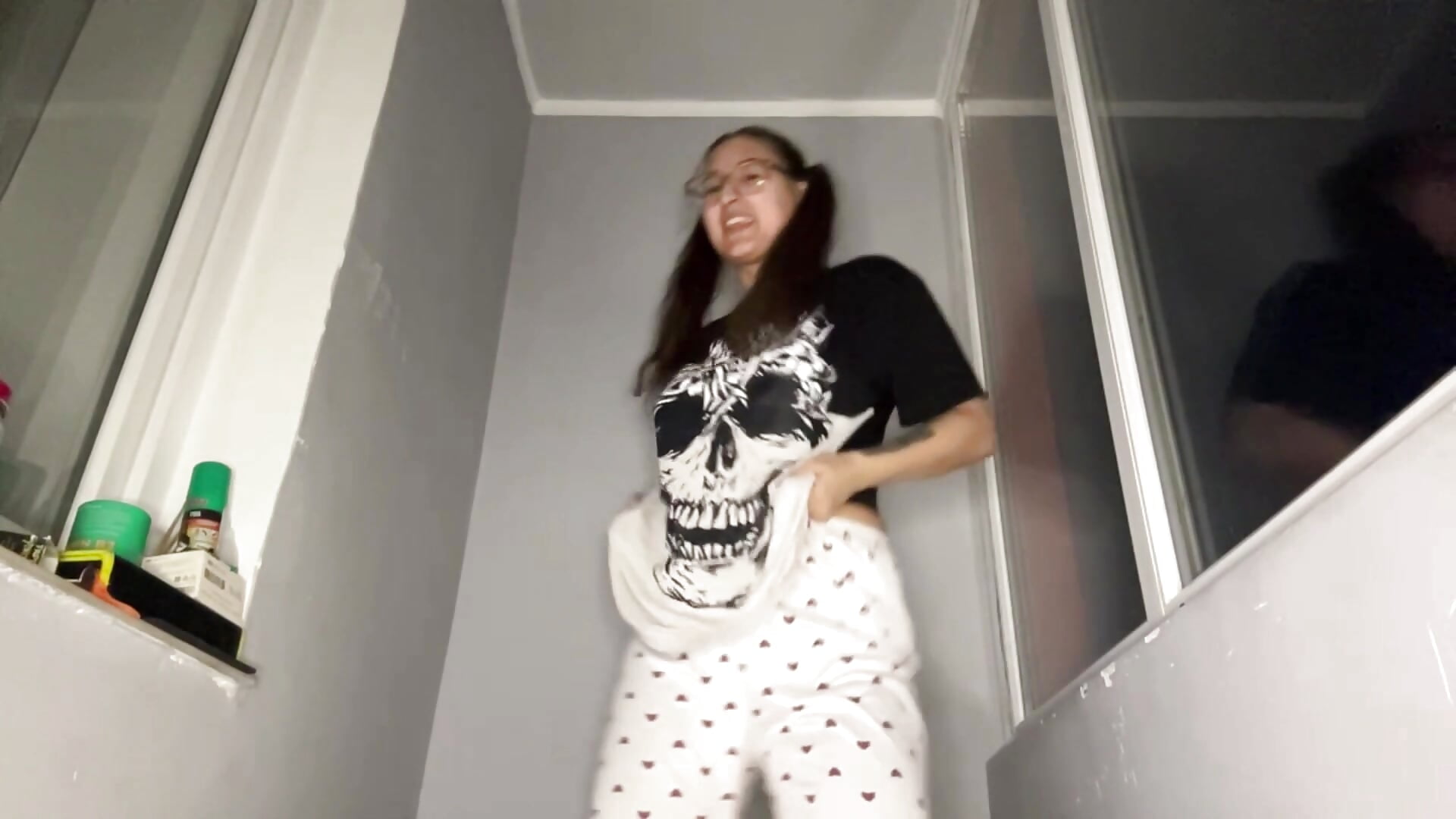 Video Project 2 - video di YettaUrive modella di cam