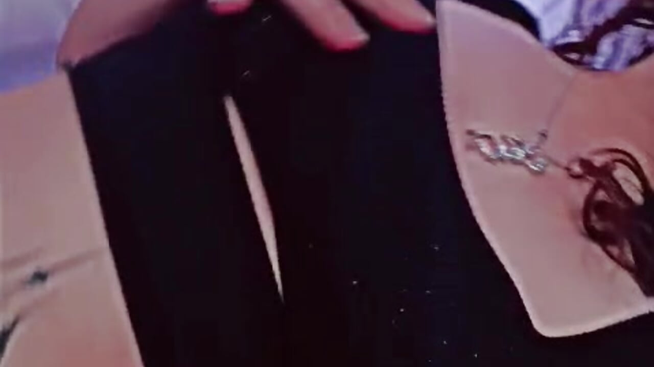 nice to meet u - video của người mẫu cam Elizabet_Swann