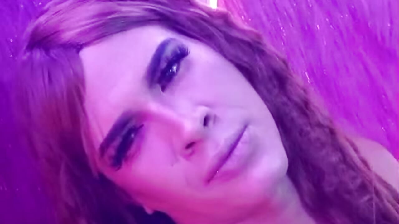 Hello guys A PLEASURE - video od modelky/modela Monica_Isabella