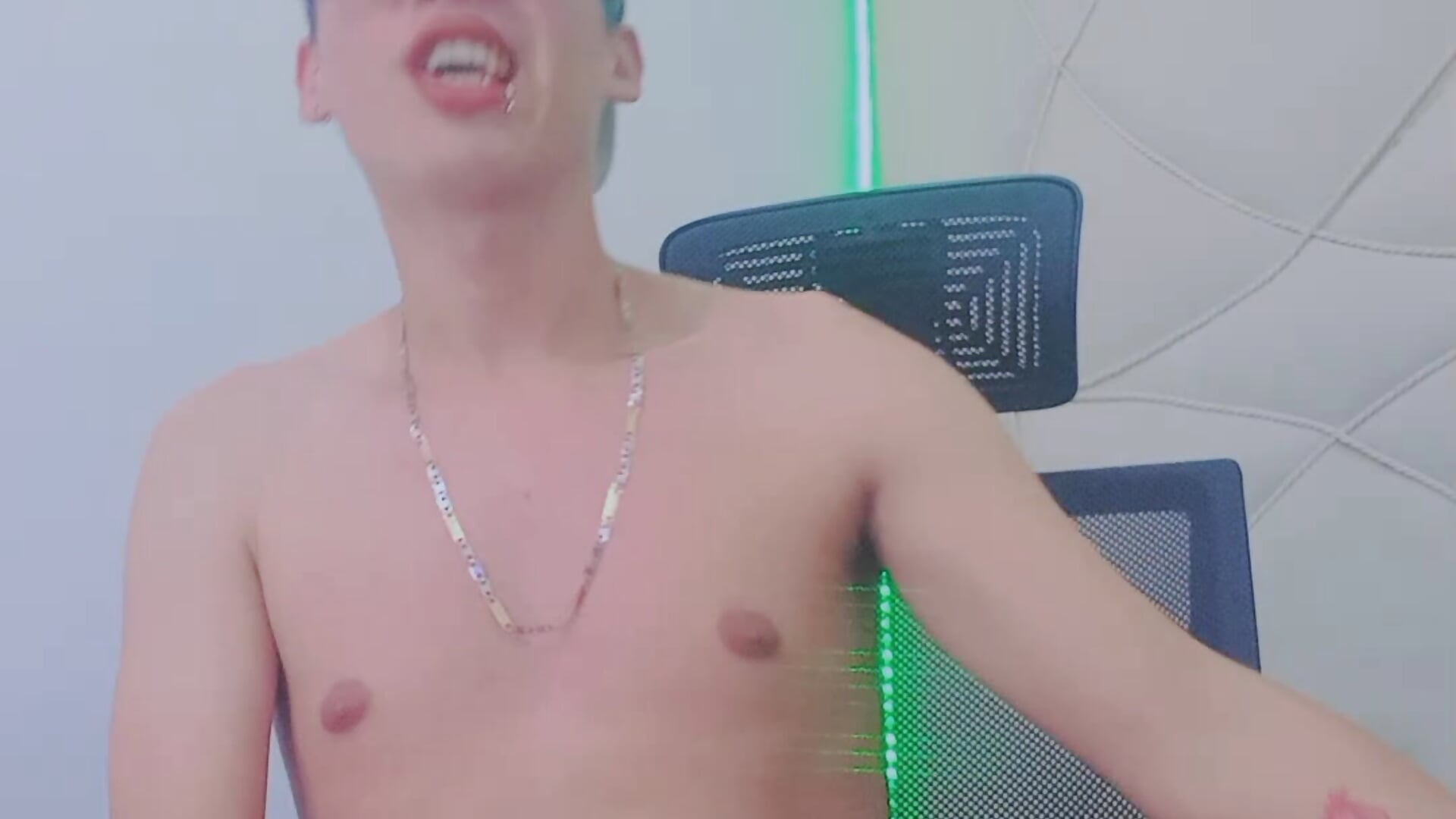 Sexy Body ❤️‍🔥✨😊 – видео вебкам-модели Maxx_King