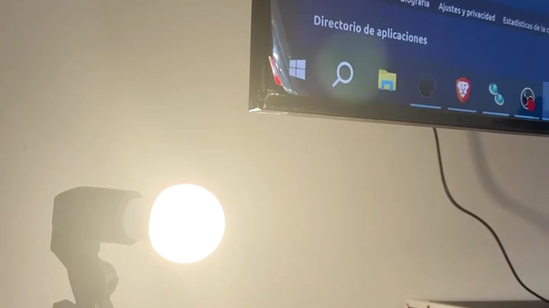 Finger pussy - video van mia_luxy cam-model