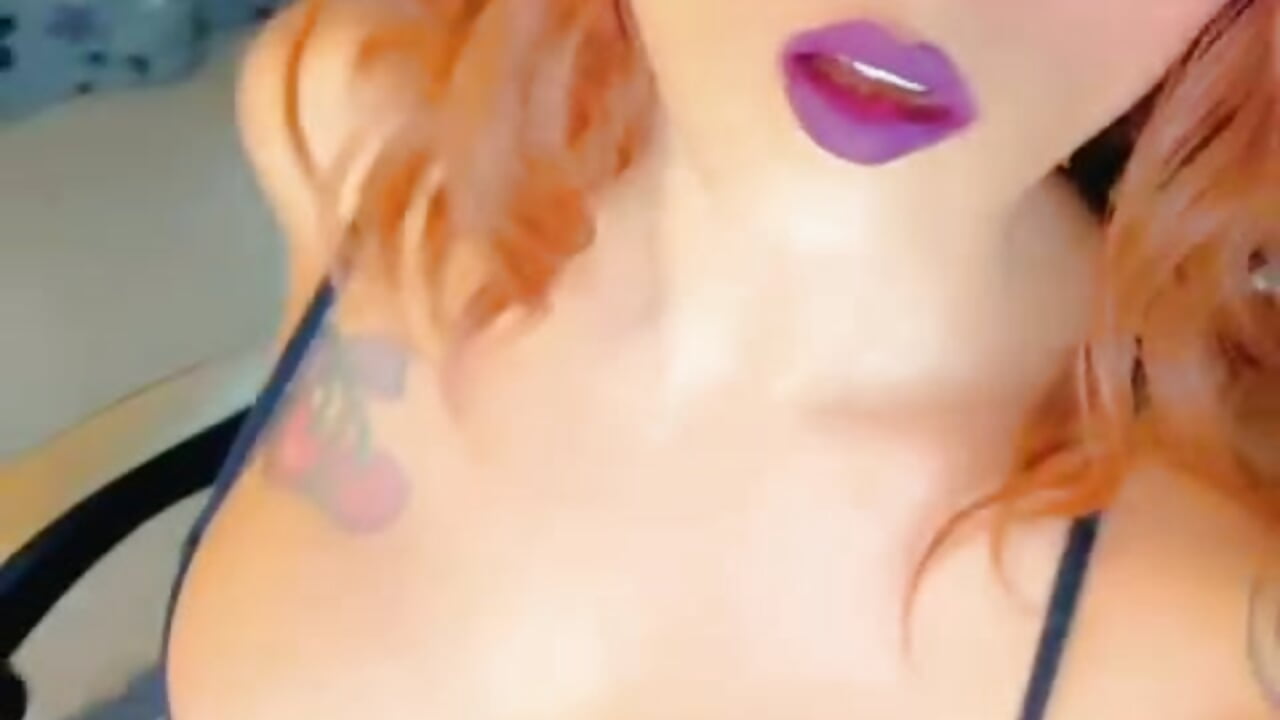 Pretty? - video di Natt_honey modella di cam