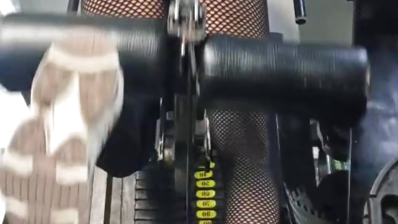 strong - video by vivifit_08 cam model