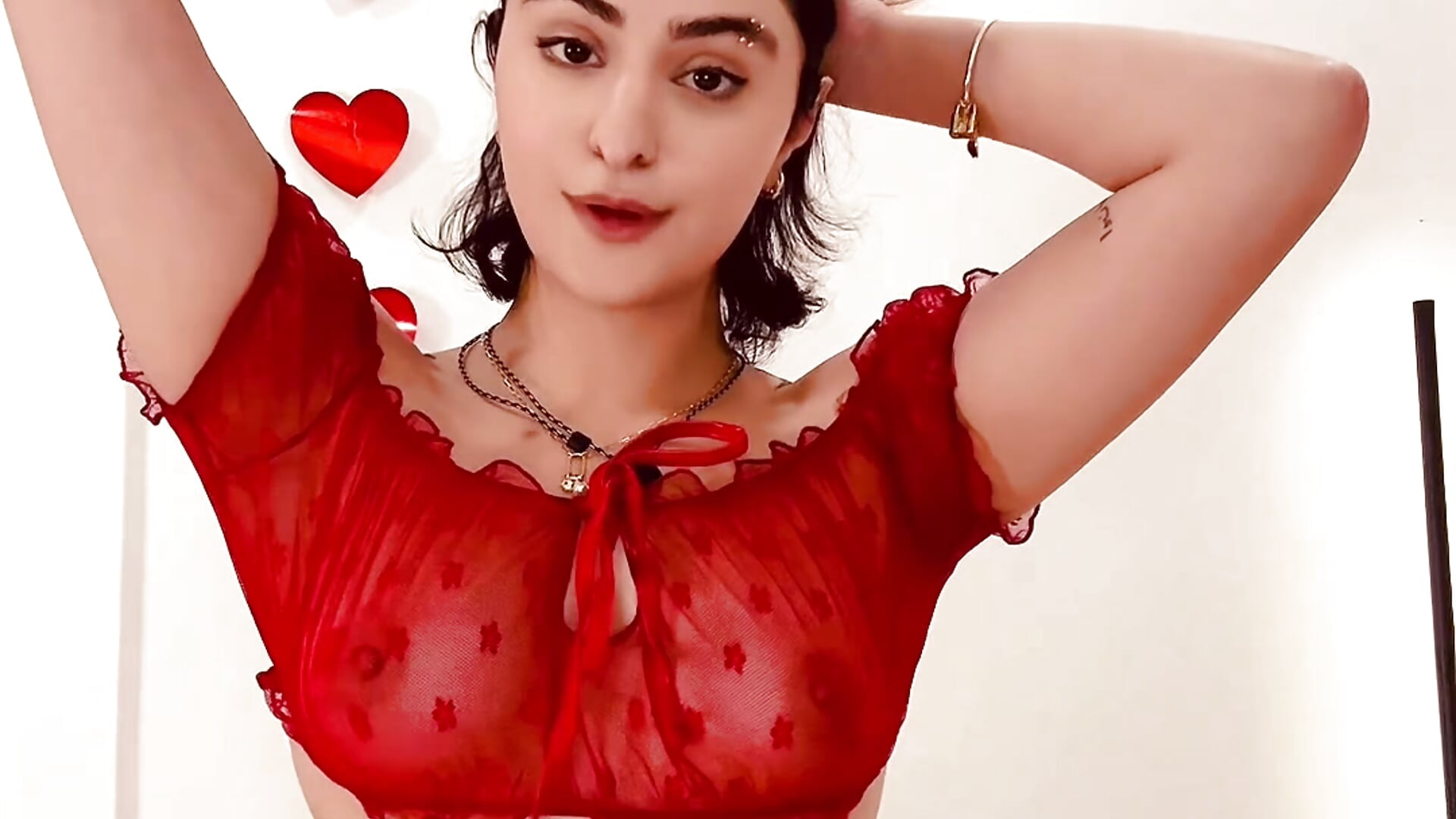 POV: I’m your valentines date – видео вебкам-модели iammaeve