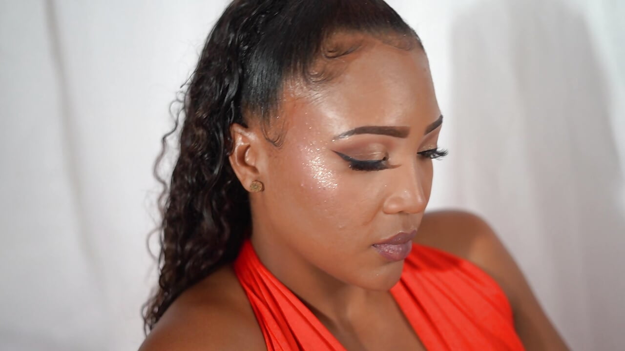 profile-intro-video-1771594855 - clip cu Giulia_Cash model videochat