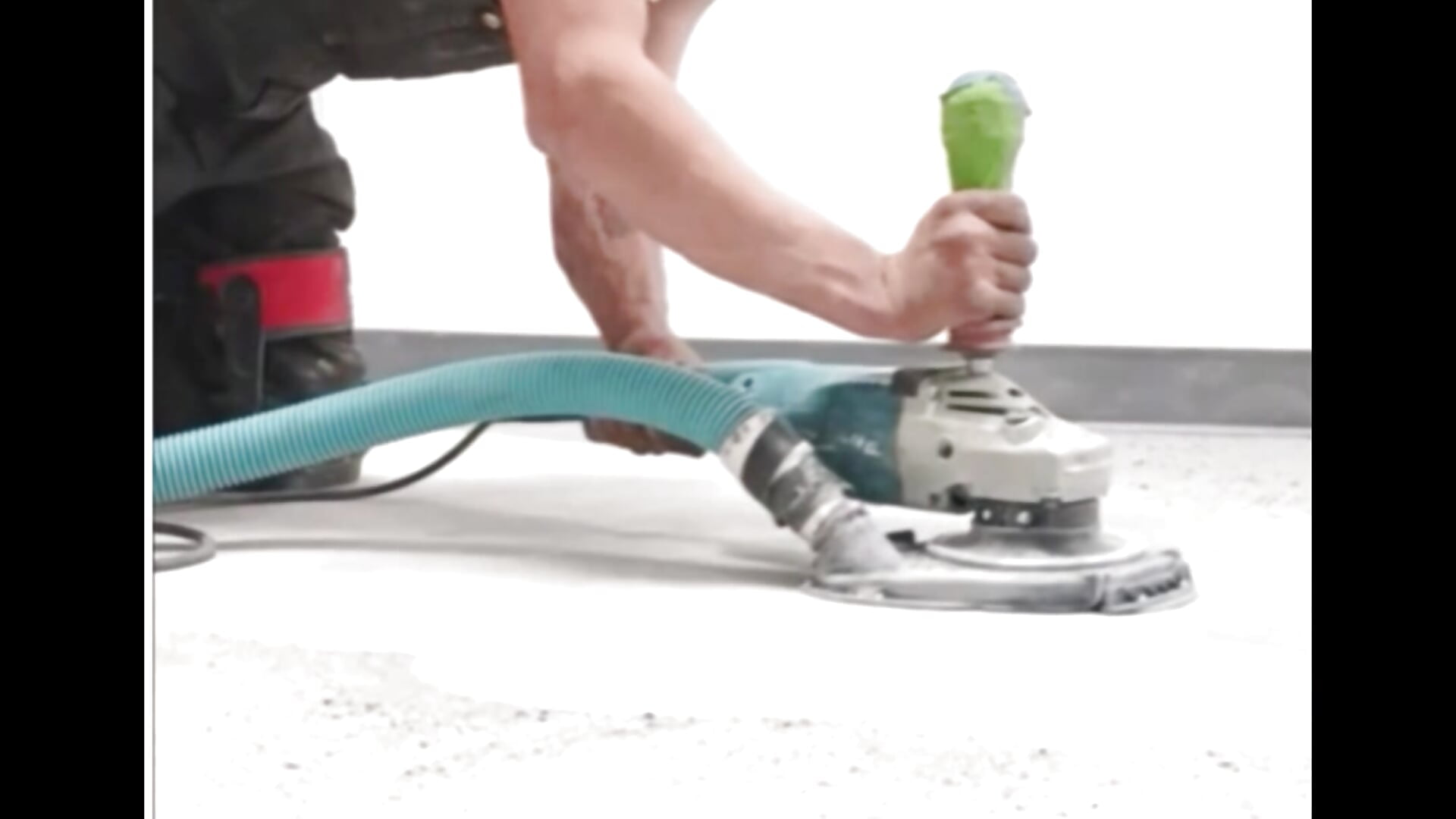 Hand grinding a concrete floor - RoseColoredGlasses主播的视频